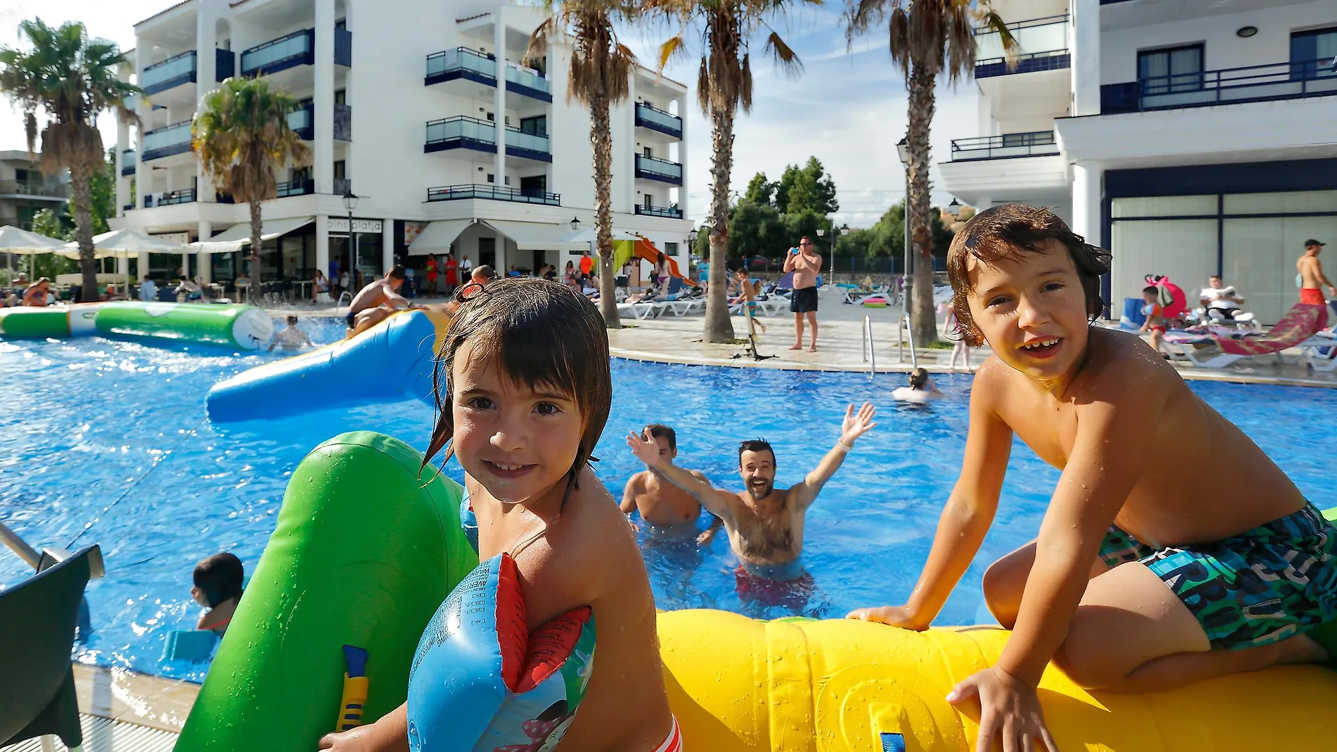 Pins Platja Apartments Cambrils 0*,  Spain