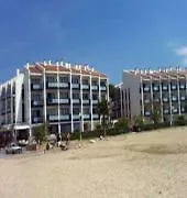 Pins Platja Apartments Cambrils