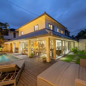 Amana , Seminyak (Bali) Indonesia